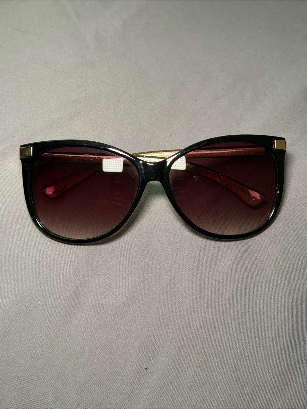 Pared Women’s Black Frame Sunglasses with Burgundy Gradient Lenses